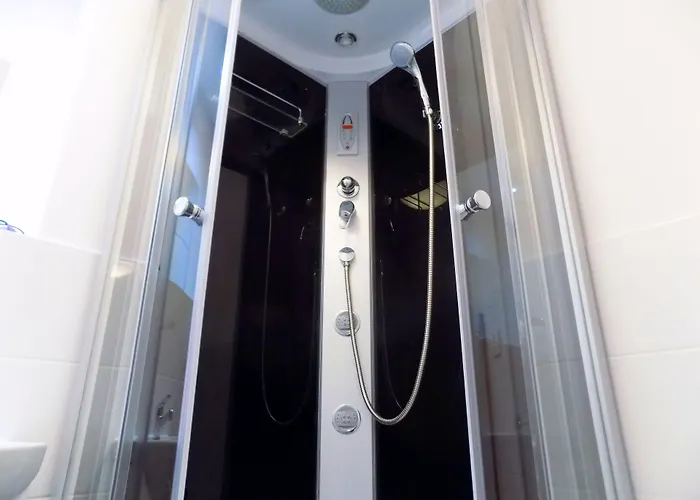 호스텔 Swidnicka *