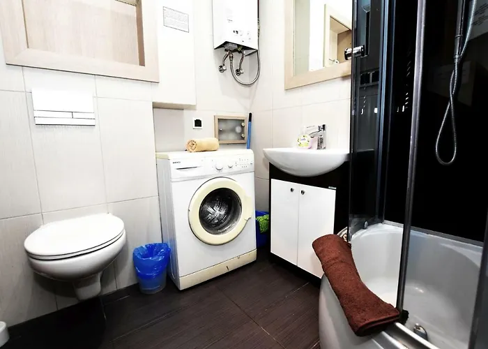 Swidnicka 호스텔 *